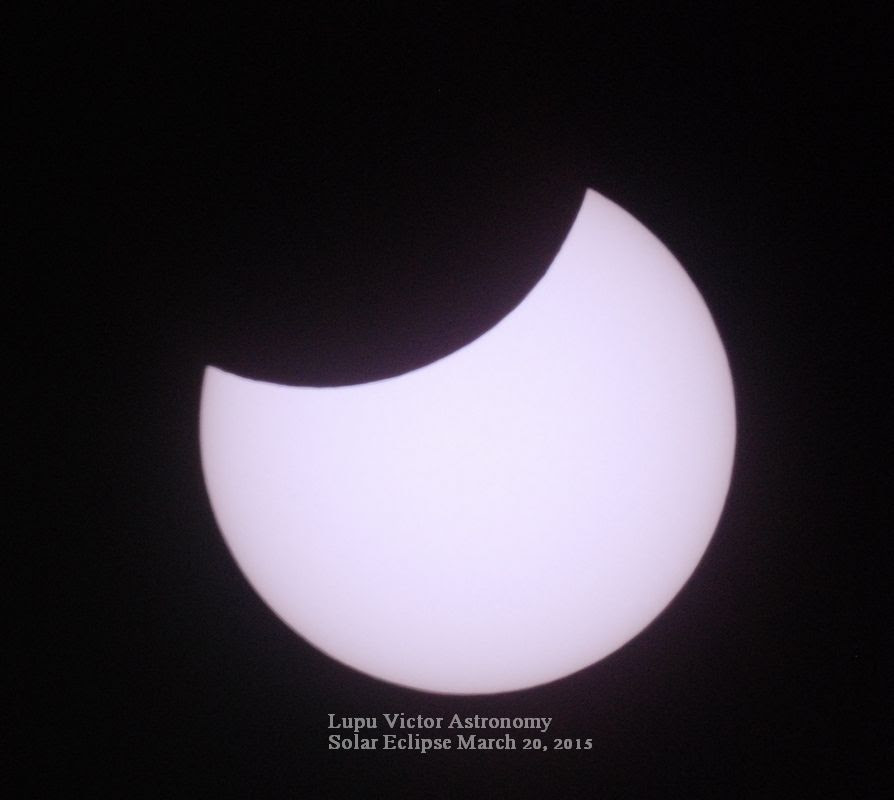 Imagini DSLR Nikon D80 Eclipsa parţială de Soare.