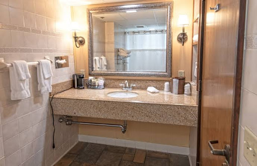 Hotel «Lake Barkley State Resort Park», reviews and photos, 3500 State Park Rd, Cadiz, KY 42211, USA