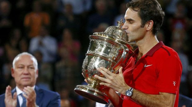 Federer gana en casa Federer gana en casa