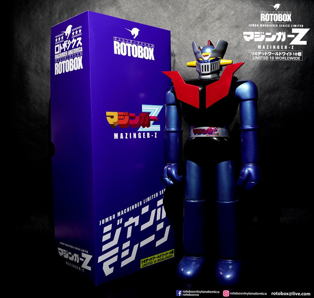 Rotobox's custom fiberglass Jumbo Machinder Series 1, Mazinger Z micro run Rotobox's custom fiberglass Jumbo Machinder Series 1, Mazinger Z micro run