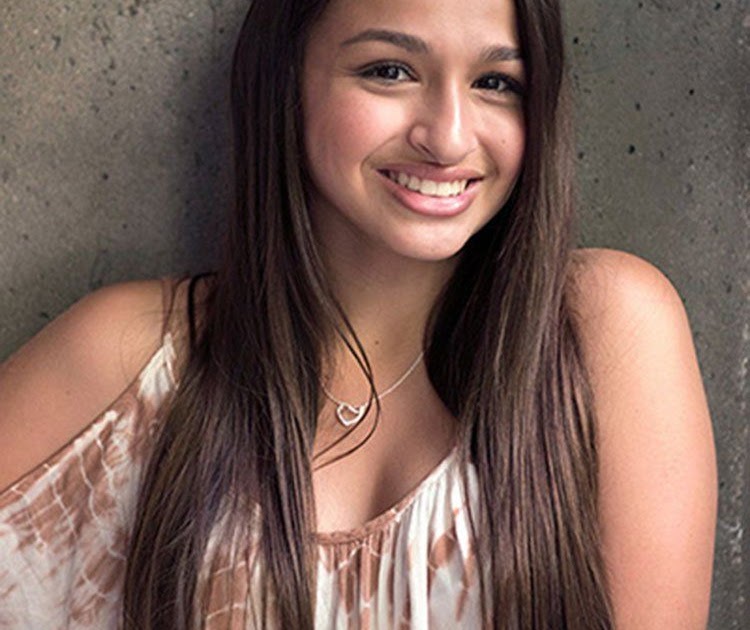 What style means to a transgender girl, with Jazz Jennings 
