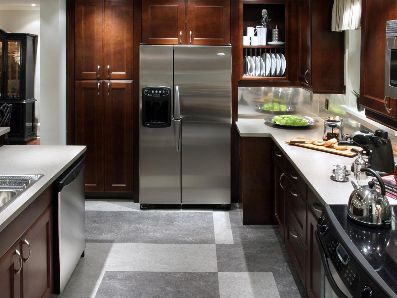 Wood Kitchen Cabinets: Pictures, Ideas Tips From HGTV HGTV Wood Kitchen Cabinets: Pictures, Ideas Tips From HGTV HGTV