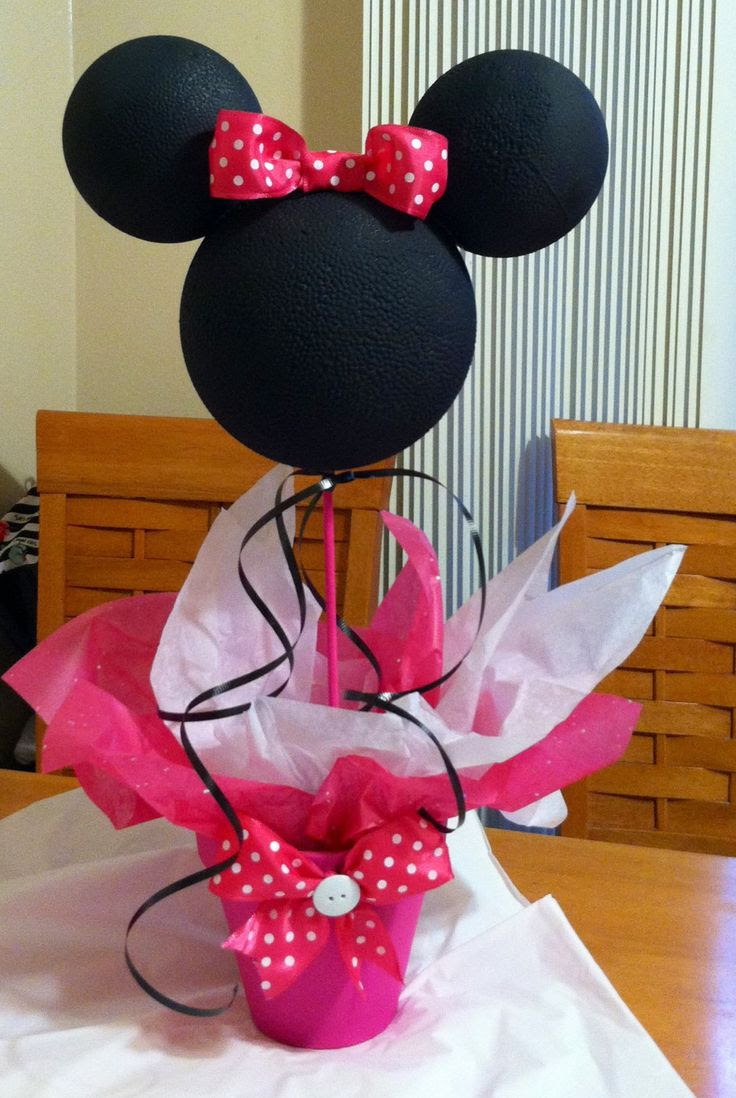 Minnie Mouse centerpiece by specialdecor on Etsy, $25.00