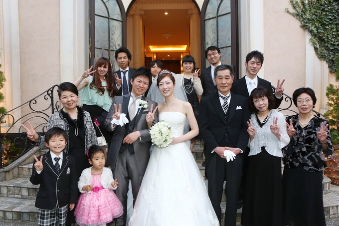 ドレス 結婚式 親族 kamigata