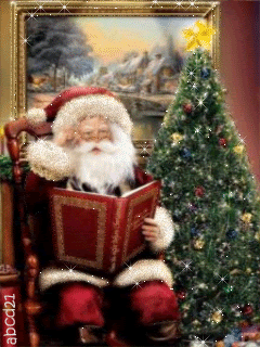 Санта читает у ёлки