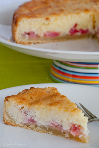 Rhubarb and coconut tart / Rabarbri-kookosekook