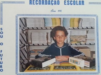 Lembrança escolar de Rolando Valcir Spanholo, da época em que começou a ajudar o pai como borracheiro e lavador de carros (Foto: Rolando Valcir Spanholo/Arquivo Pessoal)