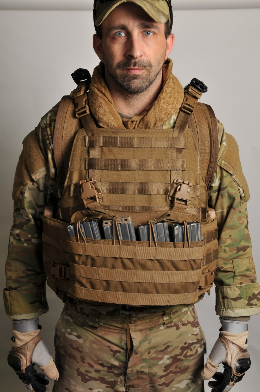 Dragon Scale Armor Bulletproof Vest / Bulletproof doesn't mean bullet ...