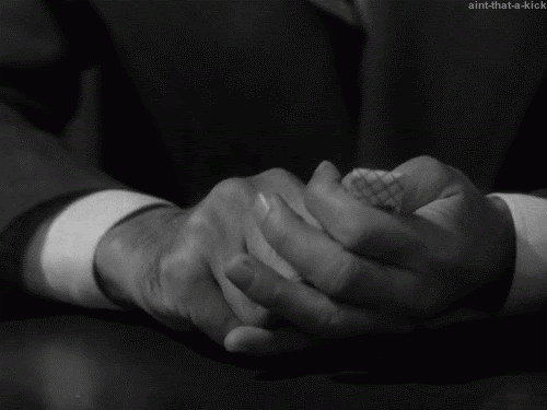 tumblr_nsxvwnVXN81qe4ru4o5_500.gif