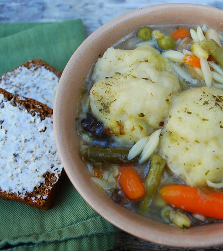 Vegetable Leek Soup with dumplings bread split