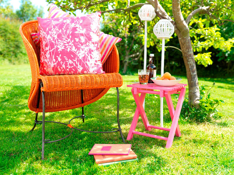 Best Paint To Use On Outdoor Wood Furniture