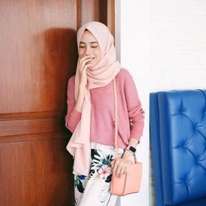 Warna Jilbab Yang Cocok Untuk Baju Pink Putih - Berbagai Peruntukan