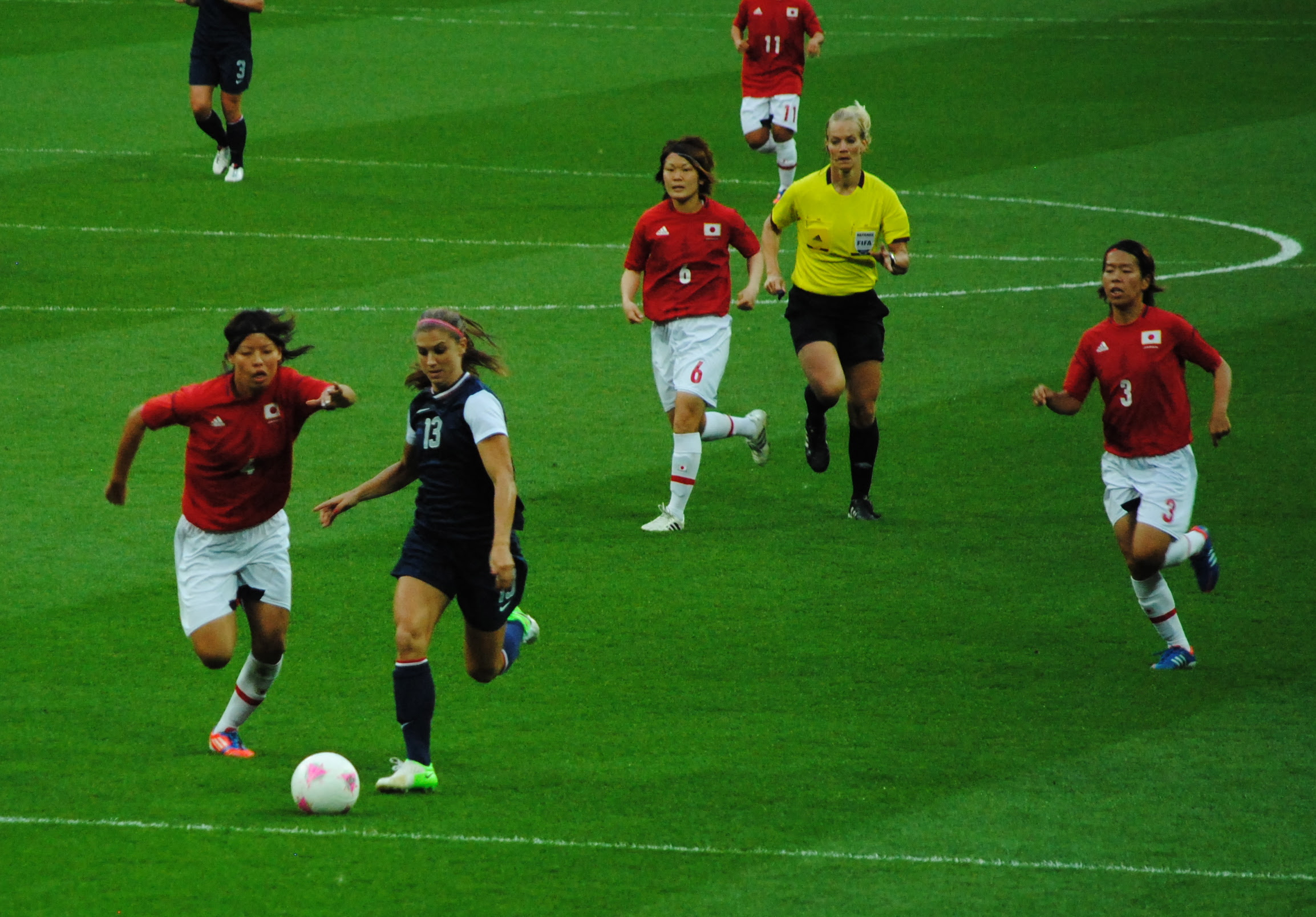FileWomen39;s Soccer USA vs Japan 1.jpg Wikipedia, the free FOOTBALL