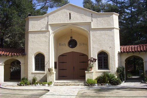 Vedanta Temple - La Crescenta, CA by santa barbarian
