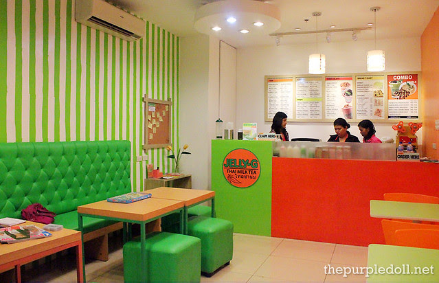 Jelly G at 500 Shaw Zentrum