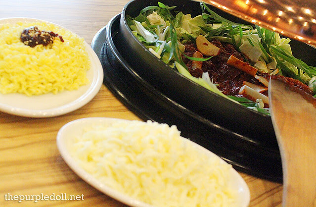 Yoogane's Marinated Chicken Galbi P285 with Mozzarella P80 and Ramen Noodles P70