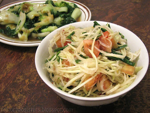 Tea for Two Sisters: Bok La Hong a.k.a Cambodian Papaya Salad - Nov. 17th