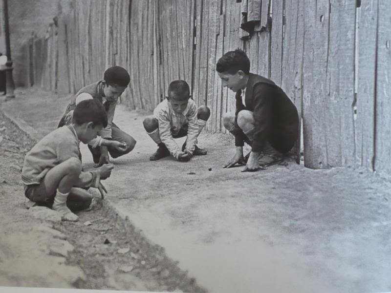 Resultado de imagen para niños de antes jugando