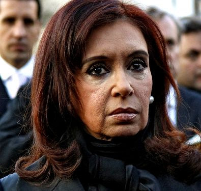 Resultado de imagen para CRISTINA KIRCHNER MAQUILLAJE