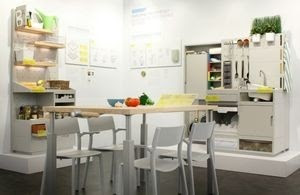 Ei enää jääkaappeja, reseptejä ehdottava pöytä... Ikea visioi uudenlaisen keittiön (300 x 195)