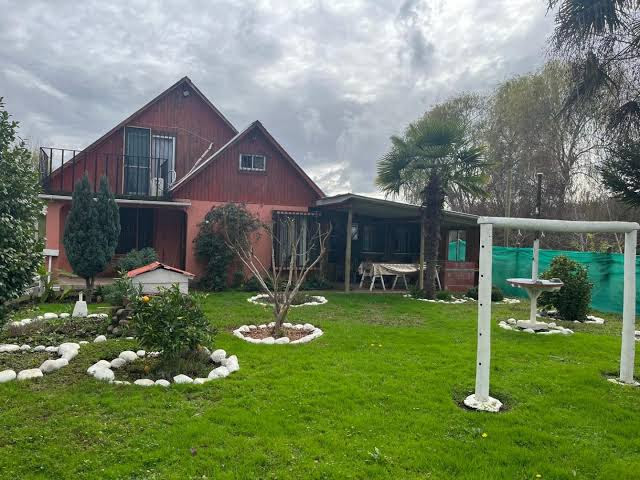 Alojamiento Machicura - Three-Bedroom House