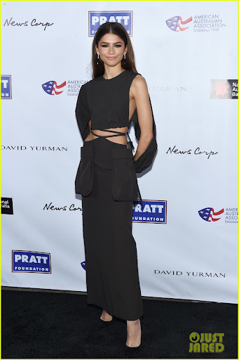 Zendaya's look in the American Australian Arts Awards; she is also one of the new faces of Bulgari campaign! 5