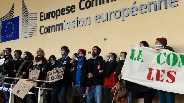 Protestas en Bruselas en contra del acuerdo Ceta
