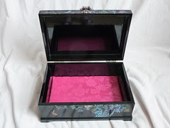 LacquerBoxInteriorBottom