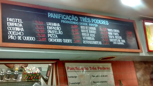 Comentários e avaliações sobre Padaria & Confeitaria Três Poderes