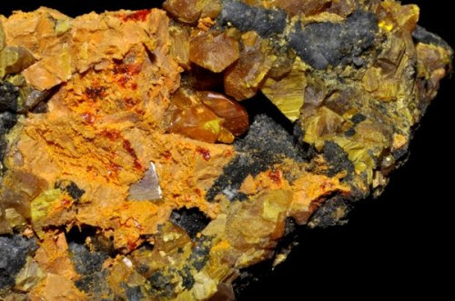 10 Самых смертельно опасных камней и минералов 10 Самых смертельно опасных камней и минералов