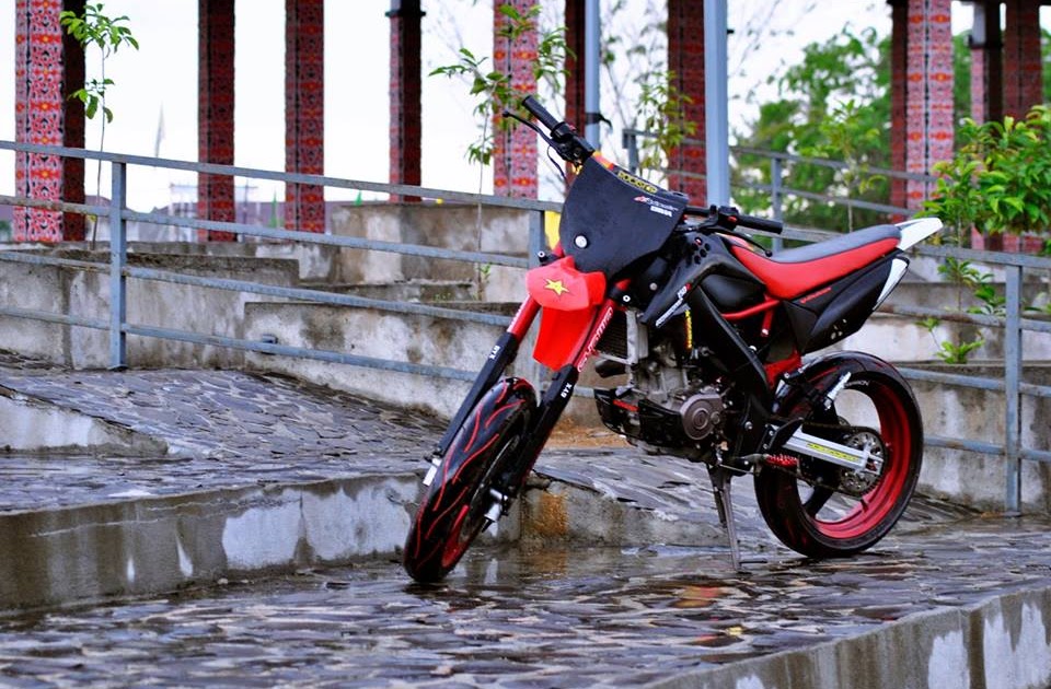 Modifikasi Vixion Old Supermoto Touring / Info Terbaru