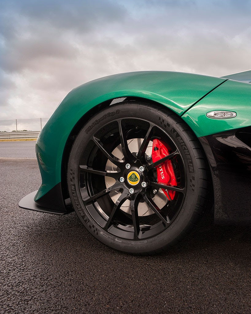 lotus-three-eleven-designboom-04