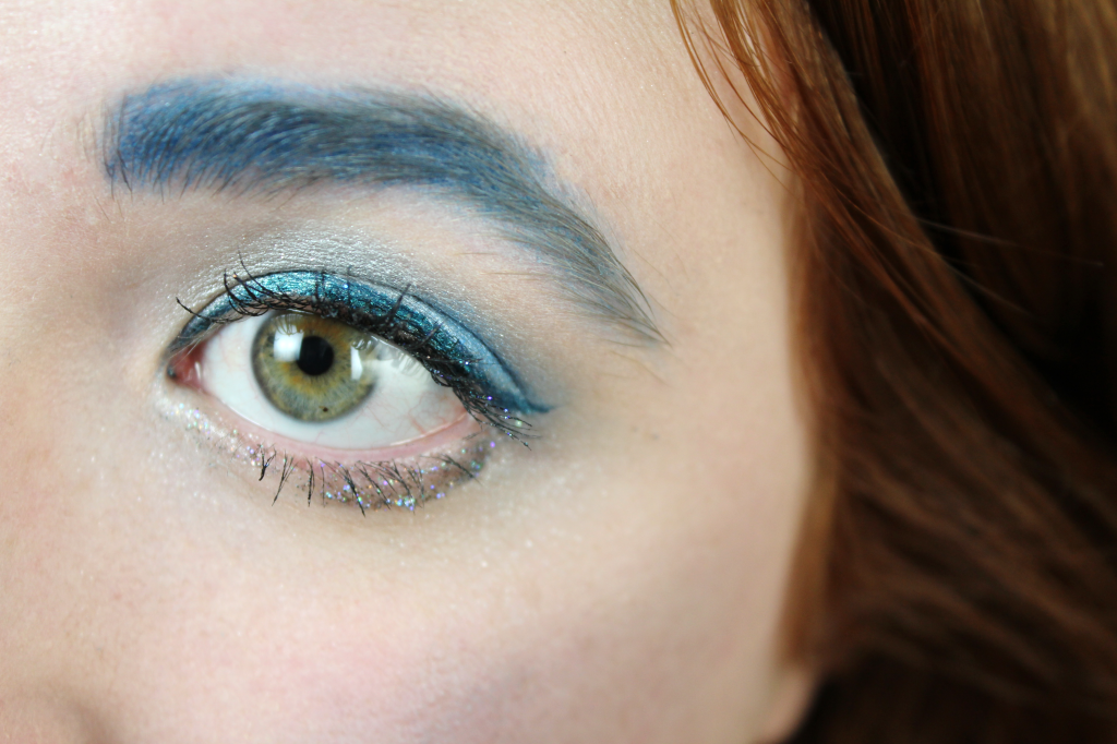 blue makeup look macro canadian beauty bloggers