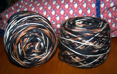 3 Doggy Yarn