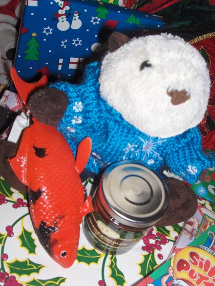 It's Vernon the Christmas Fish! Hello Vernon! ('Hello!')