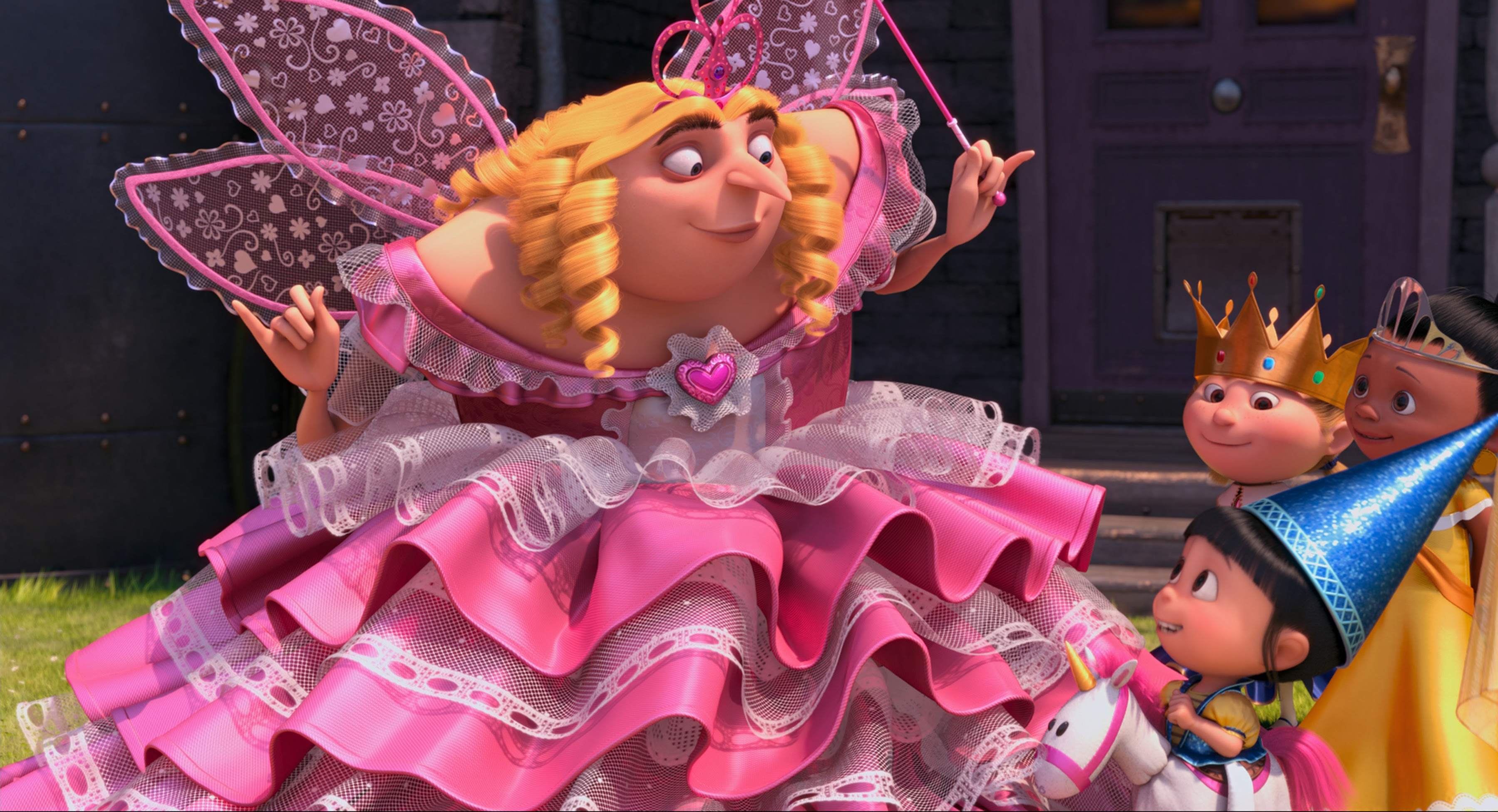 Mi Villano Favorito 2: Imágenes de la Película. Gru vestido de hada.