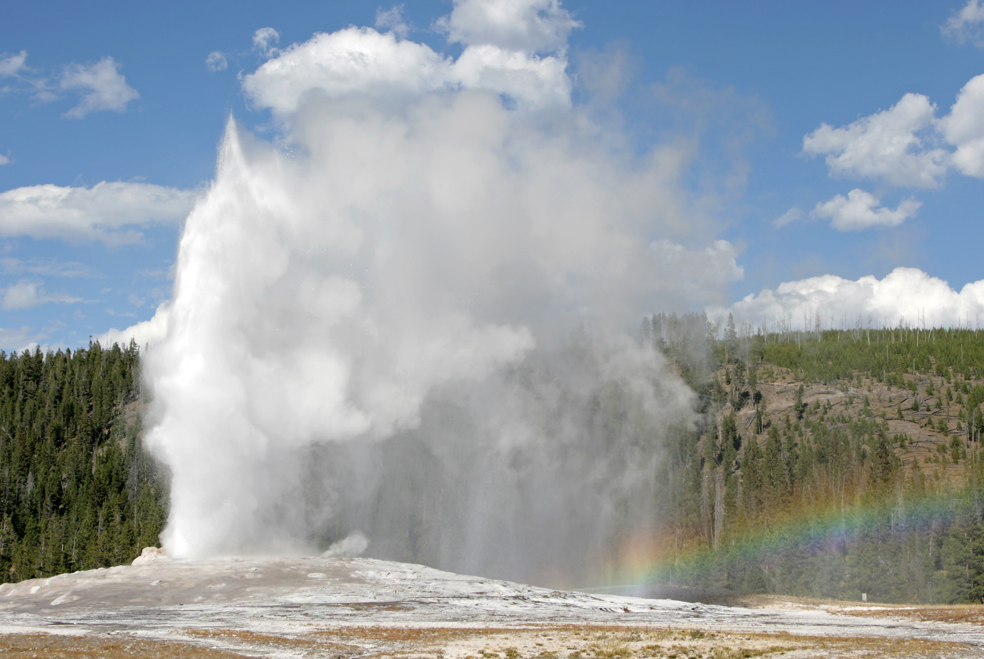 latest eruption Old Faithful yellowstone 2014, latest large and big eruption Old Faithful yellowstone, Old Faithful Geyser Streaming Webcam 2014, Old Faithful Geyser Streaming Webcam, Yellowstone Old Faithful Very Large Unusual Geyser Eruption may 2014, large eruption Old Faithful yellowstone may 2014, Old Faithful yellowstone eruption may 2014, large and weird Old Faithful geyser eruption yellowstone may 2014, Old Faithful, Old Faithful yellowstone, Old Faithful geyser, Old Faithful geyser yellowstone, best picture Old Faithful geyser yellowstone, Old Faithful geyser yellowstone, yellowstone geyser, most eruptive geyser at yellowstone: Old Faithful geyser, Old Faithful geyser and rainbow. Photo: Wikipedia Commons