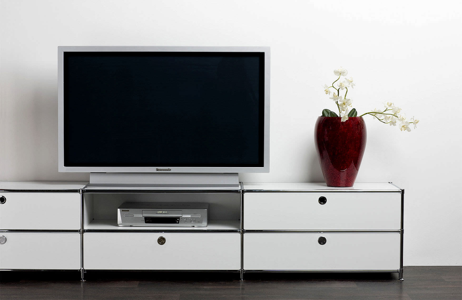 Minimalist design TV cabinet - SYSTEM4® MODULAR FURNITURE ...
