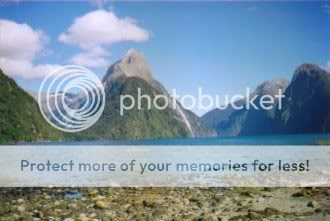 Sample picture for scroll box: Milford Sound, New Zealand