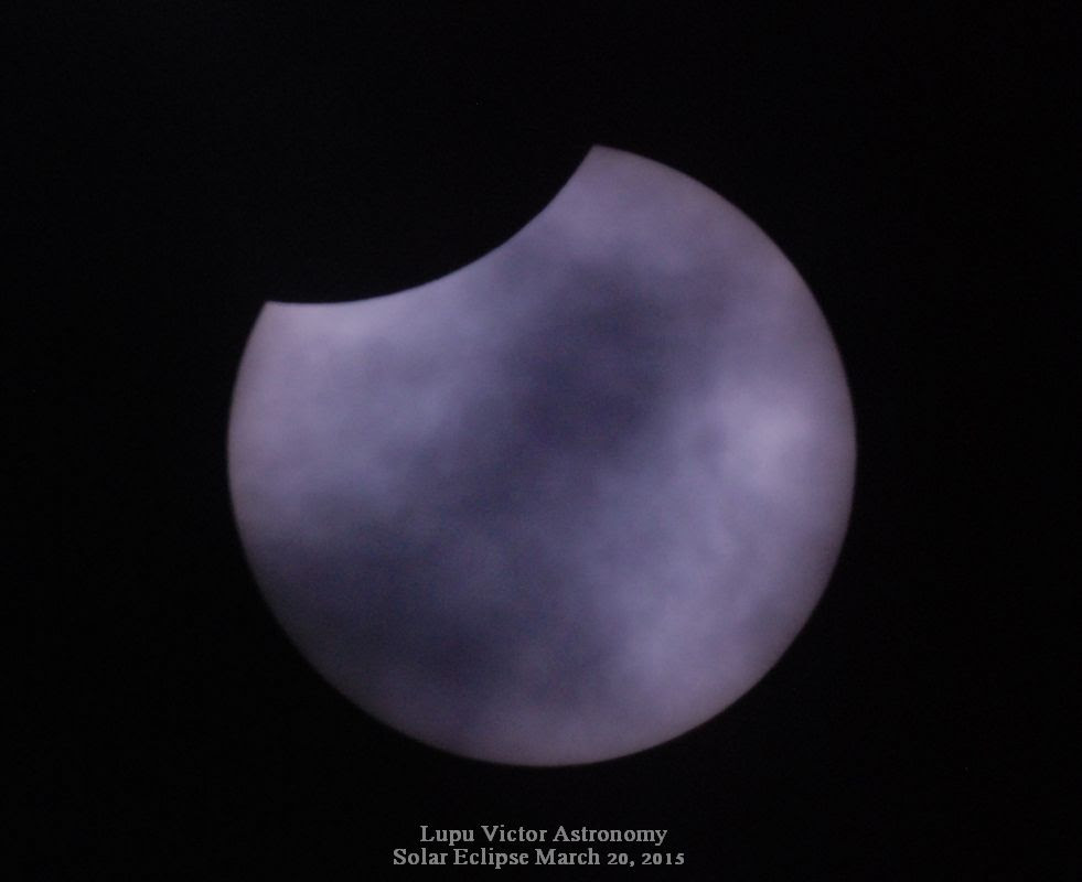 Imagini DSLR Nikon D80 Eclipsa parţială de Soare.