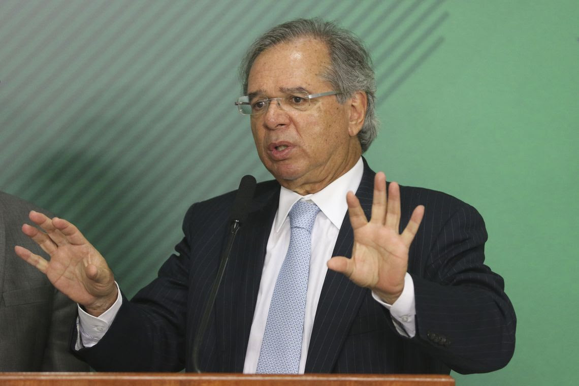 O ministro da Economia, Paulo Guedes, durante entrevista coletiva no PalÃ¡cio do Planalto.