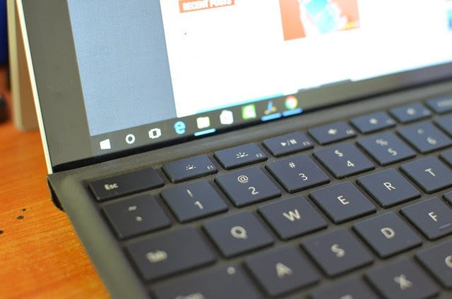 Tech Tips Next: How to Enable or Disable the Surface Keyboard Backlight