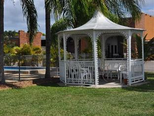 Castle Motor Lodge Bowen