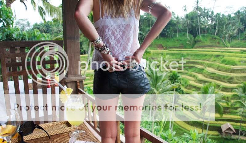 bali,jewellery,rings,leather shorts