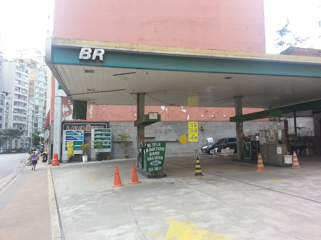 Posto e Estacionamento Lavabem