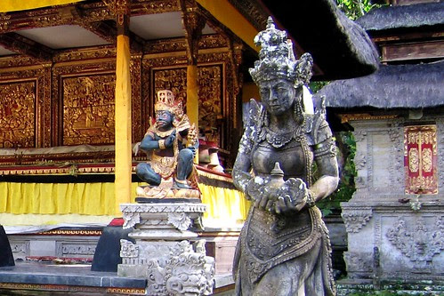 Pura Gunung Lebah