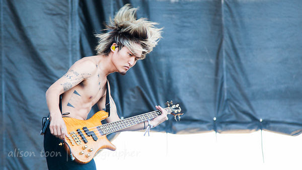 Ryota, bass, One OK Rock
