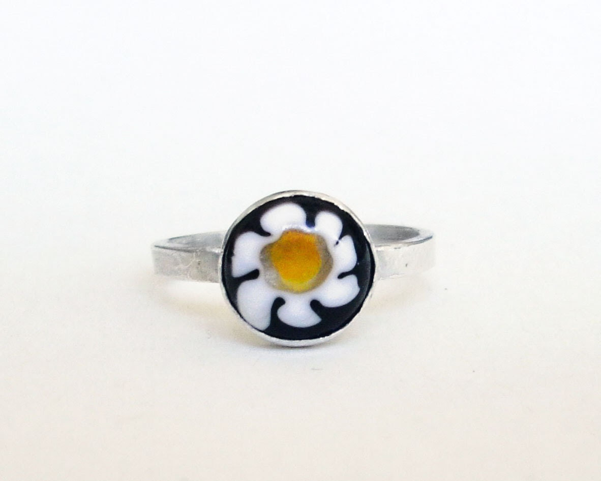 millefiori ring - sterling silver stacker black white yellow - cowriegirl