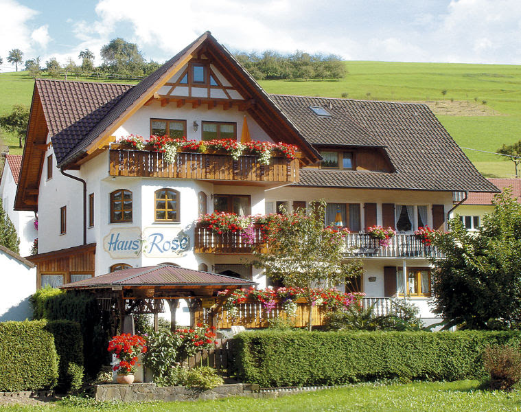 Haus Rose Preise Shahpar Chaudhry