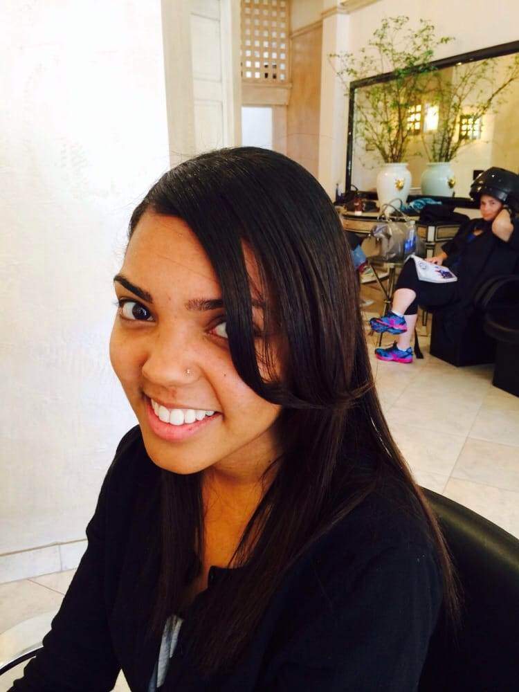 Salons That Do Weave Hair Extensions Near Me